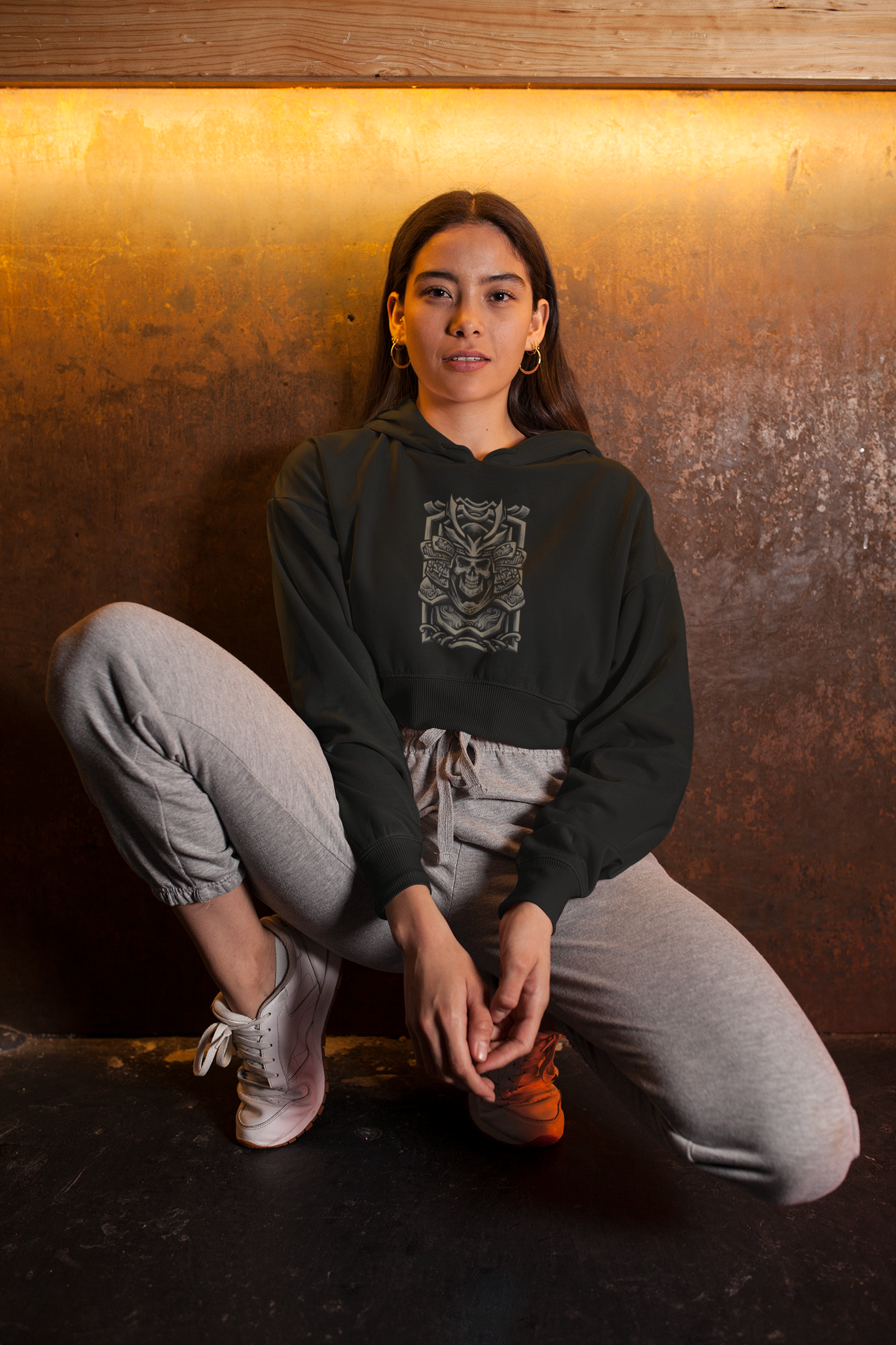 “Tribal Skull” Cropped Hoodie – Black Edition