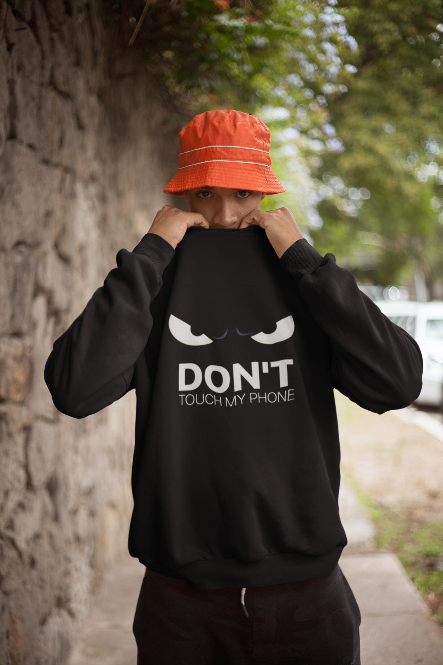 Black Oversized “DON’T TOUCH MY PHONE” Angry Eyes Sweatshirt – Unisex Streetwear by Vibed Vines