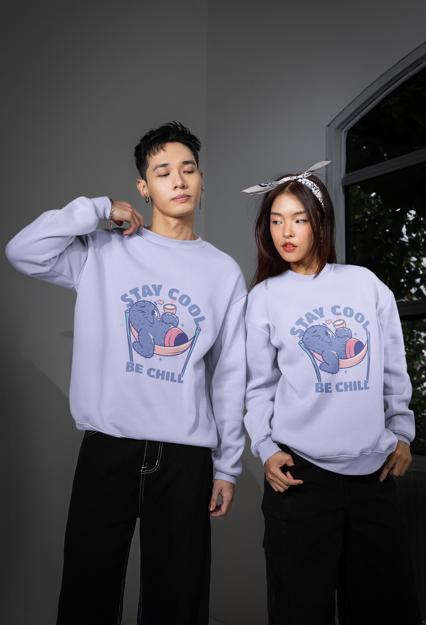 “Stay Cool, Be Chill” Seal Graphic Sweatshirt – Lavender